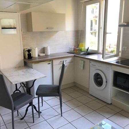 Meuble De Tourisme 2 Etoiles 40 Cours Napoleon Apartment Ajaccio  Exterior foto